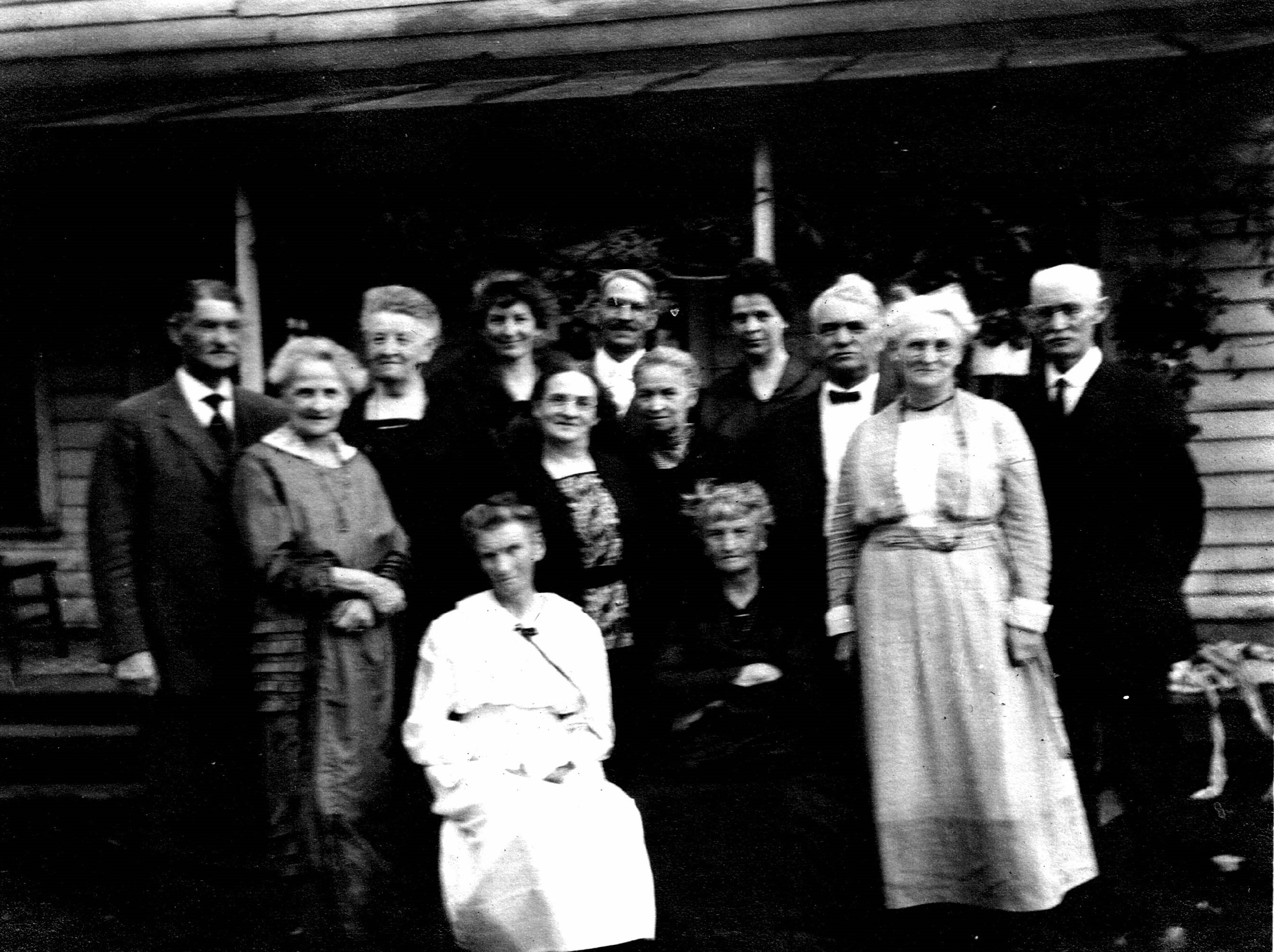 Photo 3 Some descendants of siblings Wm. Campbell, Sarah CAMPBELL Congdon. Mary Ann CAMPBELL Seely, Eleanor CAMPBELL Bosard, and Maria CAMPBELL Loop